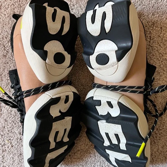 Sorel Sneakers - Picture 8 of 13